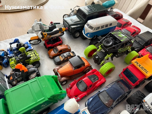 Колекция от метални колички, мотори и атевета, снимка 3 - Колекции - 53656537