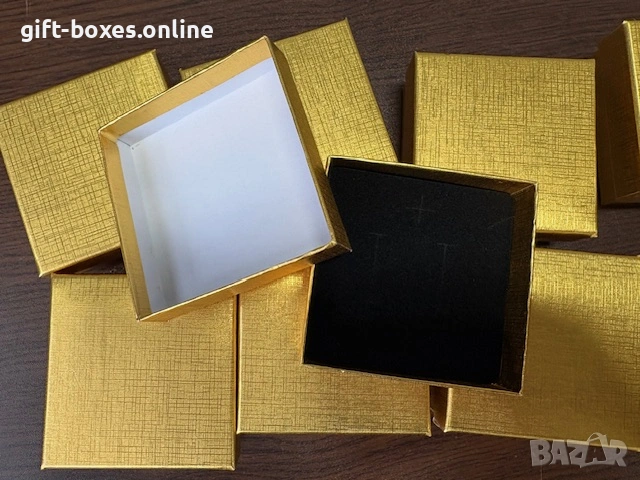 картонена кутия за бижута размер 7*7*3*-стек 6 броя