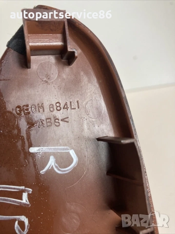 Бутон за управление на прозорец за Mazda 626 2.0TDI (2001) GE6M684, снимка 2 - Части - 53695862