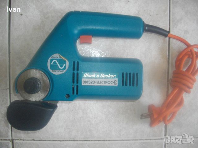 Black Decker-West Germany-Оригинална Ел. Ножица 150 Вата-Като Нова-Старо Качество-Реже Ламарина/Плат