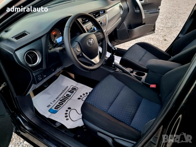 Toyota Auris 1.3VVT-i 99ks. 6 скорости, Климатроник, снимка 9 - Автомобили и джипове - 52904504