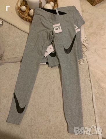 Чисто нови дамски клинове Nike - 3бр, снимка 3 - Клинове - 46801613