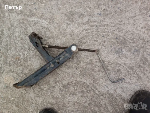 Крик ситроен Берлинго Пежо Партнер 1996-2008г