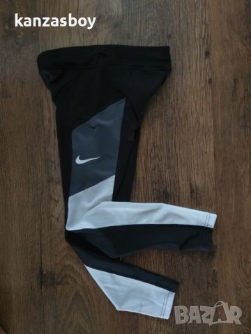 Nike Trophy Tight - страхотен юношески клин КАТО НОВ, снимка 4 - Детски клинове - 46696105