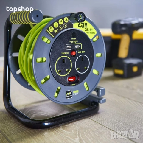 Чисто нова макара Masterplug OMU25132USL-PX Pro-XT 25 метра кабел с четири гнезда, дръжка за ..., снимка 9 - Друга електроника - 51707406