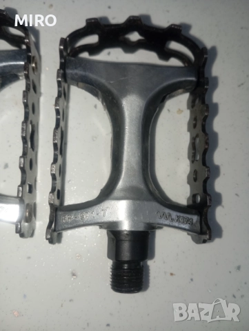 Алуминиеви педали за велосипед, снимка 3 - Части за велосипеди - 52266802