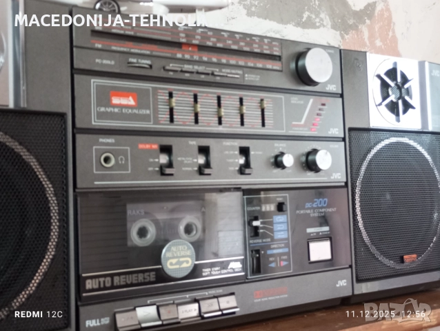 1985 JAPAN ORIGINAL JVC MODEL  PC -200 LD. PORTABLE COMPONENT SYSTEM.6\8 OMA. 53 W, снимка 17 - Радиокасетофони, транзистори - 52735275