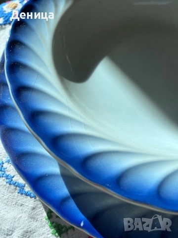 Керамичен комплект за хранене Италия, преливащ син кант и вълнист релеф 6 основни-25 см, 6 супени-23, снимка 9 - Чинии - 52658057