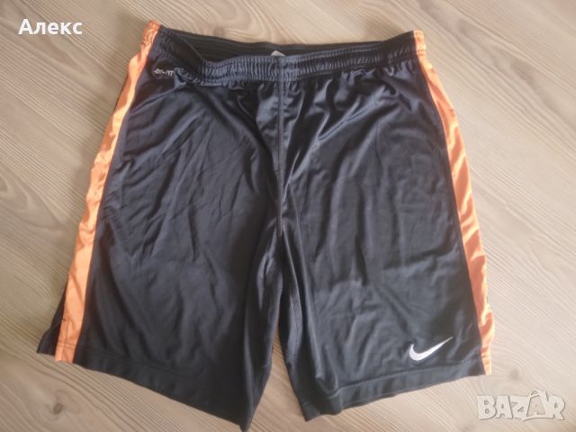 Nike Dri-Fit - къси панталони, снимка 1 - Спортни дрехи, екипи - 46060293