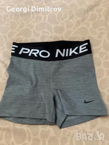 Къс клин на Nike Pro, снимка 2 - Клинове - 47206527