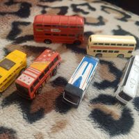 Колекция от малки метални автобуси , снимка 5 - Колекции - 45765023