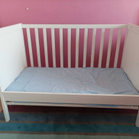 Бебешко креватче , снимка 1 - Бебешки легла и матраци - 45069810