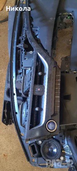 lexus uh, снимка 1