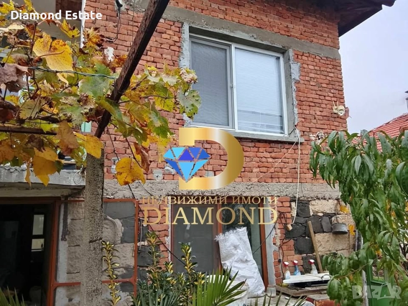 Двуетажна къща в село Книжовник, обл. Хасково, снимка 1