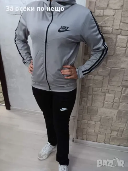 Дамски спортен екип Nike Код B231, снимка 1