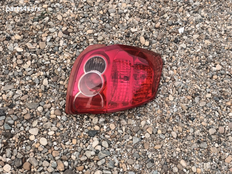 десен стоп за тойота аурис TOYOTA AURIS, снимка 1