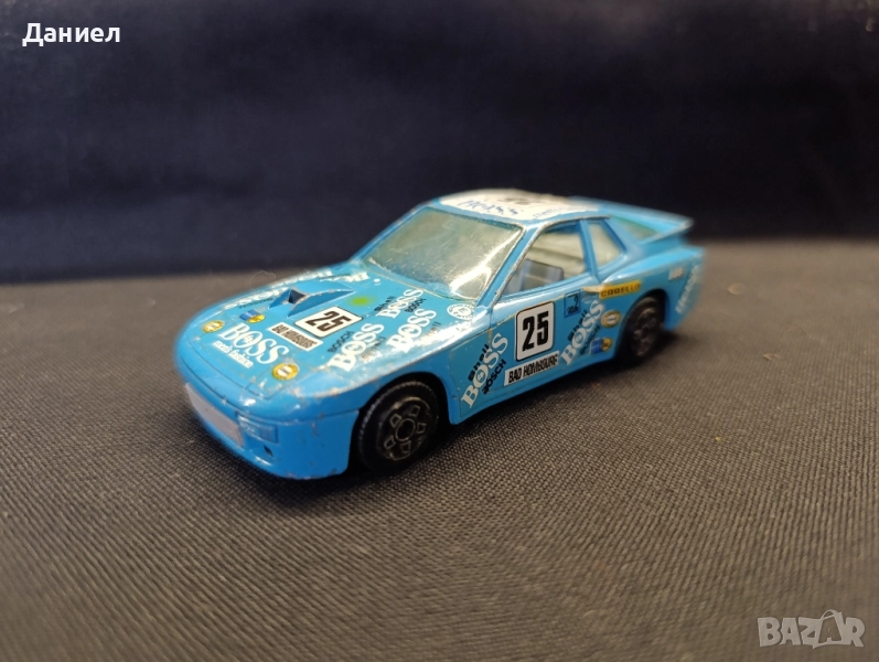 Количка Burago Porsche 924 turbo , снимка 1
