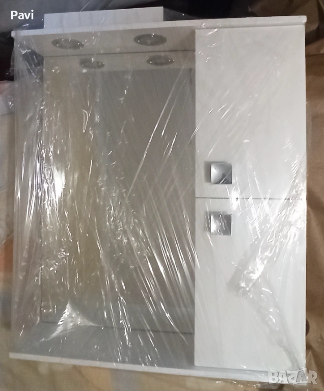 ПВЦ Шкаф за баня 60см, нов, с осветление , снимка 1