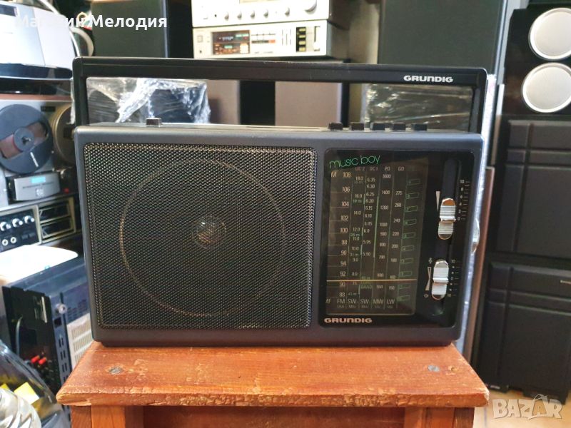 Радио Grundig Music Boy 165a В отлично техническо и визуално състояние., снимка 1