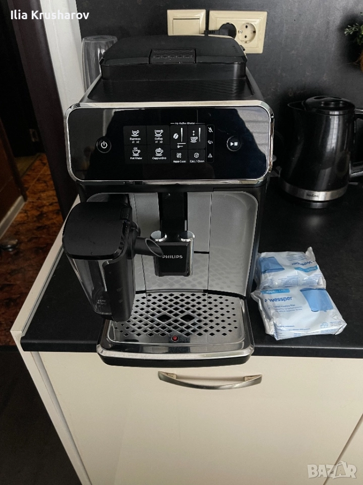 Кафемашина Philips EP2236LatteGo, снимка 1