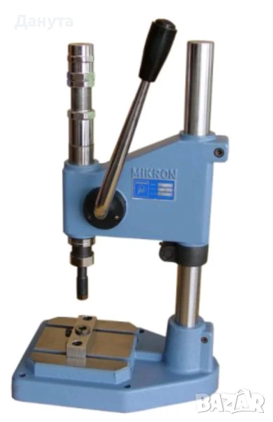 Машина за обличане, поставяне на копчета, рапиди, дупки със замби, снимка 1