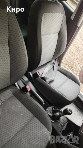 Skoda Fabia 1.6 TDi НА ЧАСТИ, снимка 7 - Автомобили и джипове - 52489346