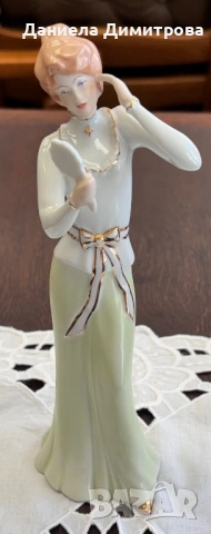 Дама, Royal Dux Bohemia