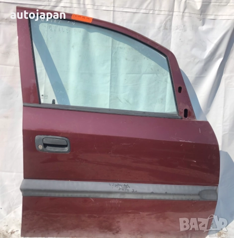 Предна дясна врата Opel Zafira A 2004г