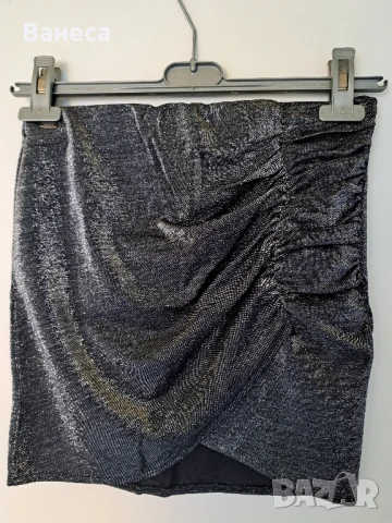 Често нова пола Pull&Bear-С размер