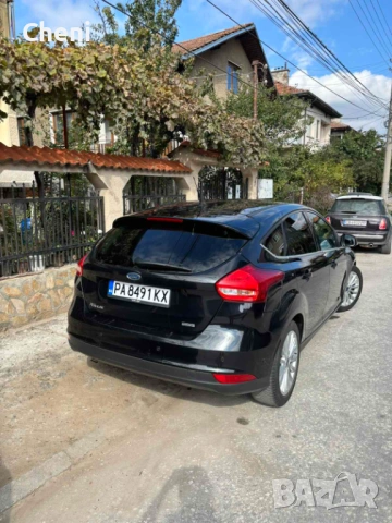 Форд Фокус 1.0i, снимка 3 - Автомобили и джипове - 53853595
