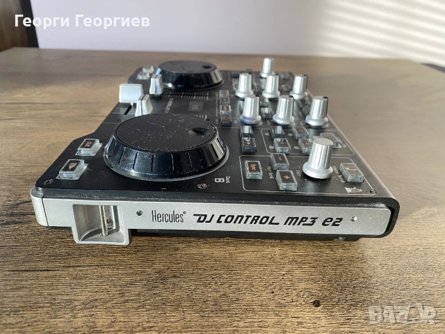 DJ console Hercules mp3 e2, снимка 3 - Ресийвъри, усилватели, смесителни пултове - 52367627