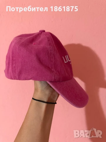 Дамска шапка LIU JO, снимка 4 - Шапки - 50781462