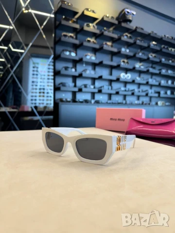 очила с черен обикновен калъф tom ford miu miu, снимка 11 - Слънчеви и диоптрични очила - 50765979