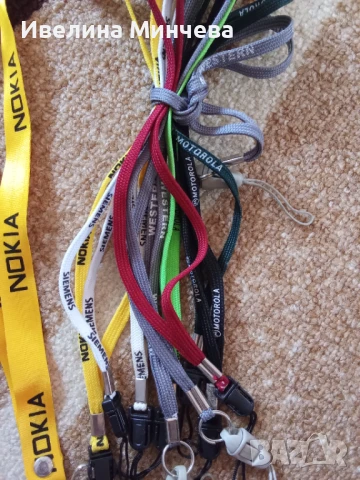 Връзки за телефони с копчета(да се носят на врата), снимка 2 - Калъфи, кейсове - 50746320