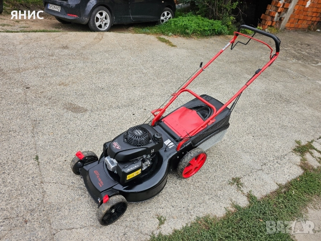 САМОХОДНА КОСАЧКА HONDA, КАТО НОВА , снимка 15 - Градинска техника - 51840474