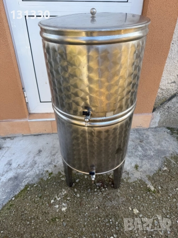 Продавам неръждаем съд за вино 