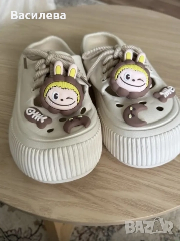 Пантофи Labubu , снимка 3 - Детски пантофи - 52305760