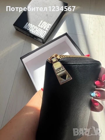 Оригинално портмоне Love Moschino, снимка 8 - Портфейли, портмонета - 51318991