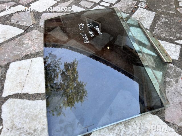 Странично стъкло задно дясно за Тойота Авенсис T27.комби.2009-2014г, снимка 2 - Части - 46270916