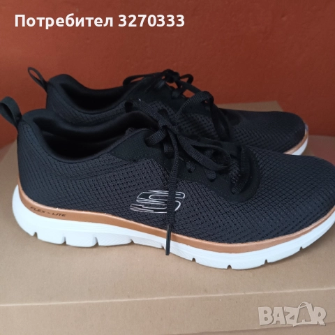 Дамски маратонки Skechers, снимка 3 - Маратонки - 52337317
