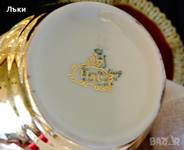 Каничка баварски порцелан,злато,картина,250 мл. , снимка 6 - Антикварни и старинни предмети - 52267939