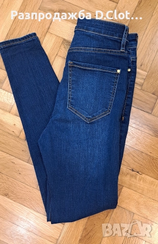 дънки Stradivarius висока талия , снимка 2 - Дънки - 47751655