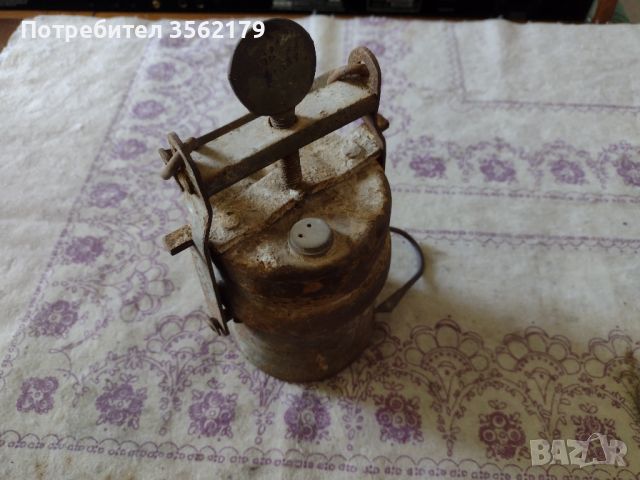 Стара карбитна лампа, снимка 4 - Антикварни и старинни предмети - 45684513