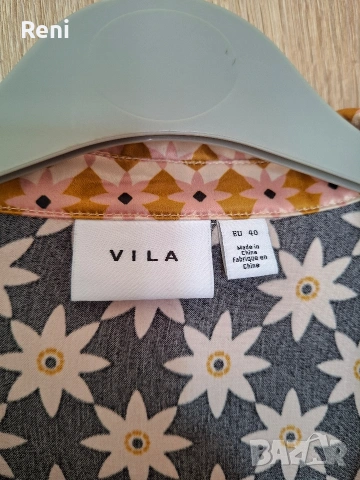 Ефектна риза от сатен VILA, L номер, снимка 4 - Ризи - 54163286