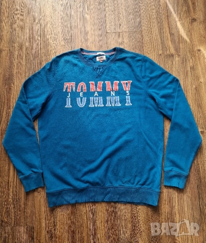 Страхотнен мъжки суитчър TOMMY HILFIGER размер 2XL 