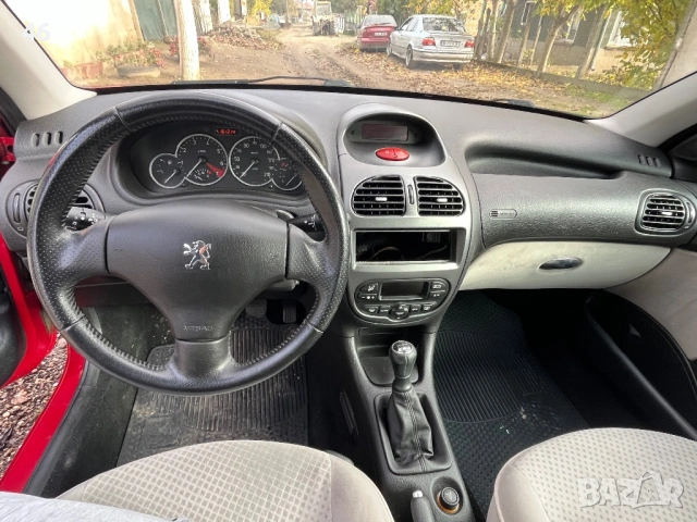 Peugeot 206 16v , снимка 9 - Автомобили и джипове - 53018135
