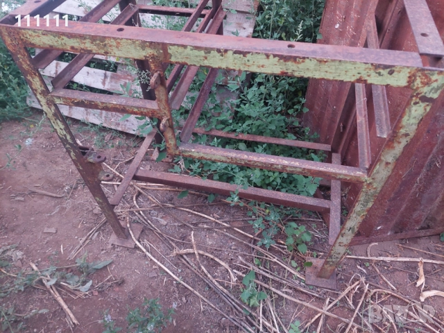 Метална рамка за работна маса , снимка 3 - Други машини и части - 51458343