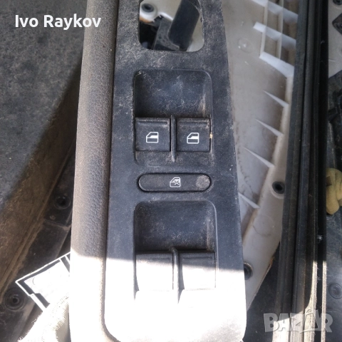 Бутон за управление на електрически прозорци Skoda Superb II ,1Z0959858B 