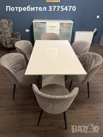 Трапезни столове 6 бр.