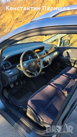 Honda FR-V 1.8i 5+1, снимка 7 - Автомобили и джипове - 54024043